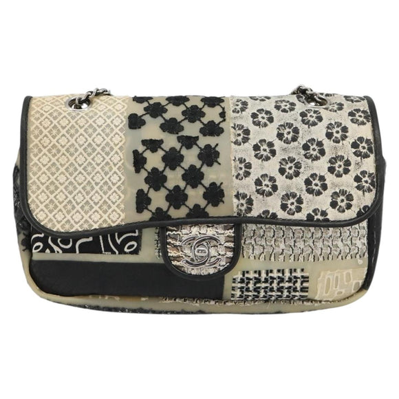 CHANEL Chain Shoulder Bag Vinyl Gray Silver CC Auth 182631SAV