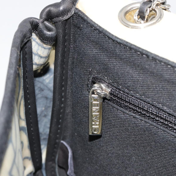 CHANEL Chain Shoulder Bag Vinyl Gray Silver CC Auth 182631SAV