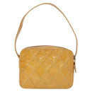CHANEL Bicolor Schoudertas Lakleer Gele CC Auth 182869A-3
