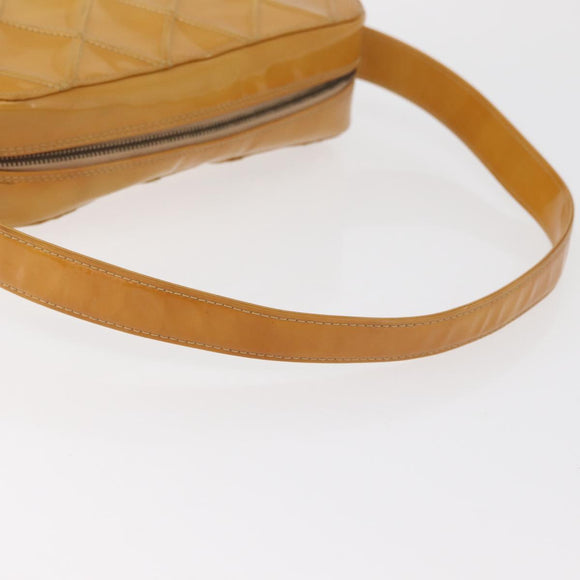 CHANEL Bicolor Schoudertas Lakleer Gele CC Auth 182869A