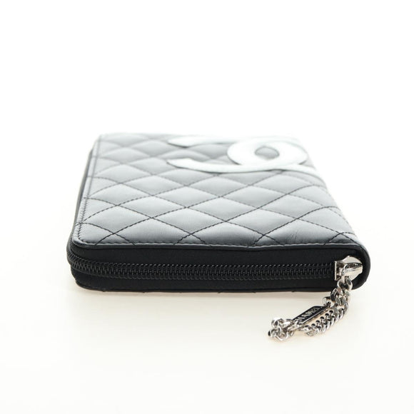 CHANEL Matelassé Cambon Line Geldbörse Leder Schwarz Silber CC Auth 182878M