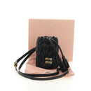Miu Miu Matelassé Schultertasche Leder Schwarz Gold Auth 182887M-24