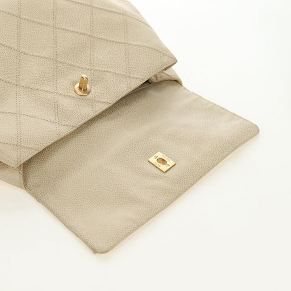CHANEL Bicolore Rucksack Caviar Leder Beige Gold CC Auth 182907V