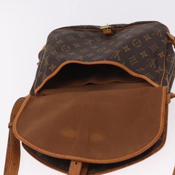 LOUIS VUITTON Monogram Saumur 30 Shoulder Bag M42256 LV Auth 182909A