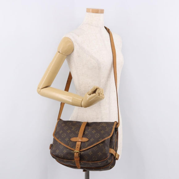 LOUIS VUITTON Monogram Saumur 30 Shoulder Bag M42256 LV Auth 182909A