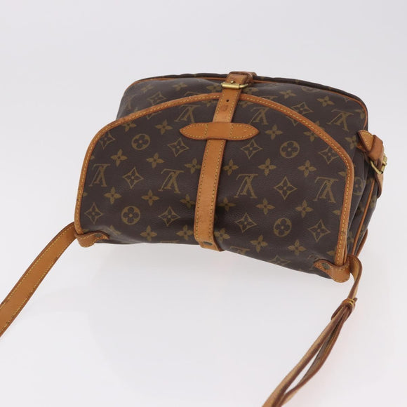 LOUIS VUITTON Monogram Saumur 30 Shoulder Bag M42256 LV Auth 182909A