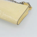 Salvatore Ferragamo Vala Chain Umhängetasche Lackleder Ivory Auth 182995A-12