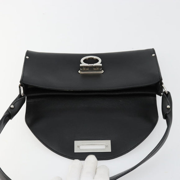 Salvatore Ferragamo Gancini Shoulder Bag Leather Black Silver Auth 182998A