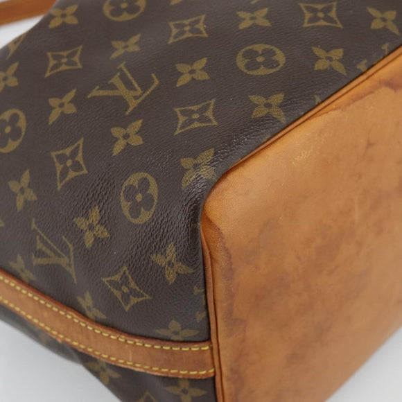 LOUIS VUITTON Monogram Petit Noe Shoulder Bag M42226 LV Auth 183176