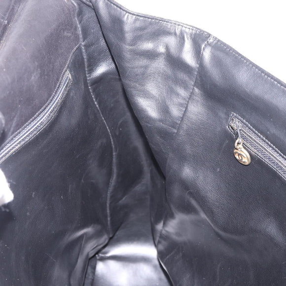 CHANEL Matelasse Hand Bag Lamb Skin Black Gold CC Auth 183326A