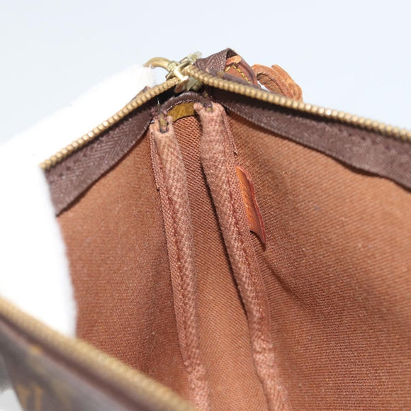 LOUIS VUITTON Monogram Pochette Accessoires Toebehorenstas M51980 Auth 183383