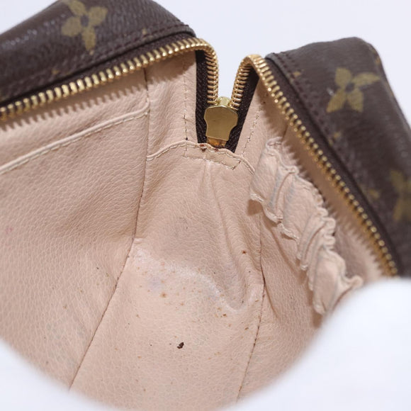 LOUIS VUITTON Monogram Trousse Toilette 18 Pouch M47526 LV Auth 183397A