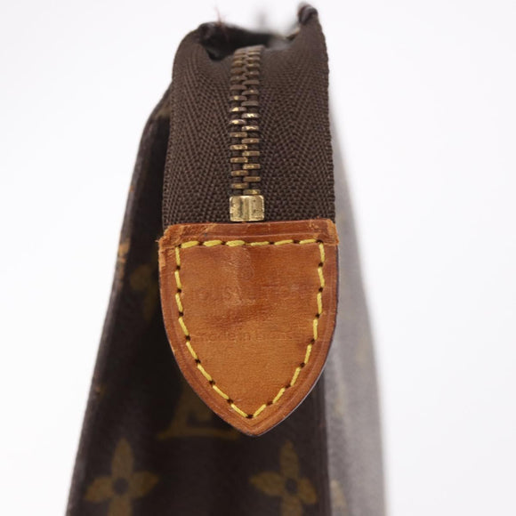 LOUIS VUITTON Monogram Toilette 26 Etui M47542 LV Auth 183411
