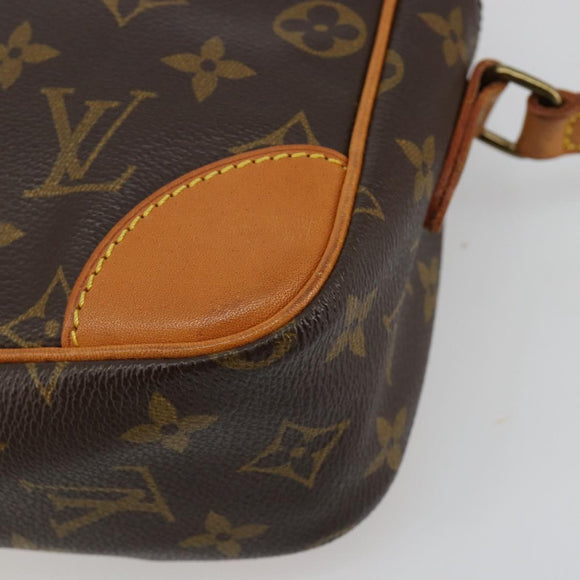 LOUIS VUITTON Monogram Trocadero 27 Shoulder Bag M51274 LV Auth 183427A