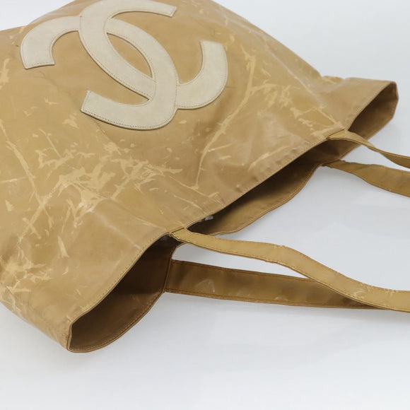 CHANEL Tote Bag Patent leather Beige CC Auth 183485