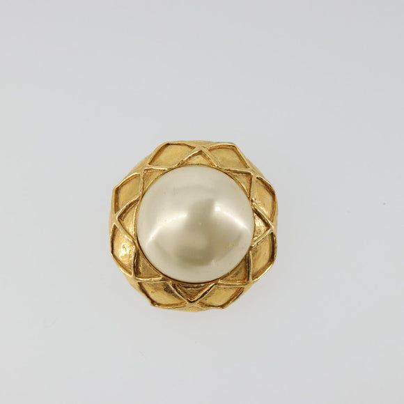 CHANEL Earring metal Gold Tone CC Auth 183501