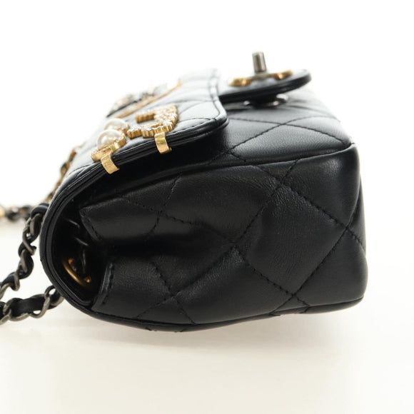 CHANEL Mini Matelasse 17 Kettingtas Lamsleer Zwart Goud CC Auth 183626SM
