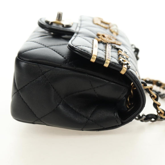 CHANEL Mini Matelasse 17 Kettingtas Lamsleer Zwart Goud CC Auth 183626SM