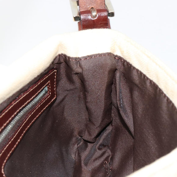 FENDI Zucca Canvas Mamma Baguette Schoudertas Beige Zilver Auth 183769SAV
