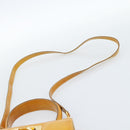 Salvatore Ferragamo Gancini Handtasche Lackleder 2-Wege Goldgelb Auth 183782-10