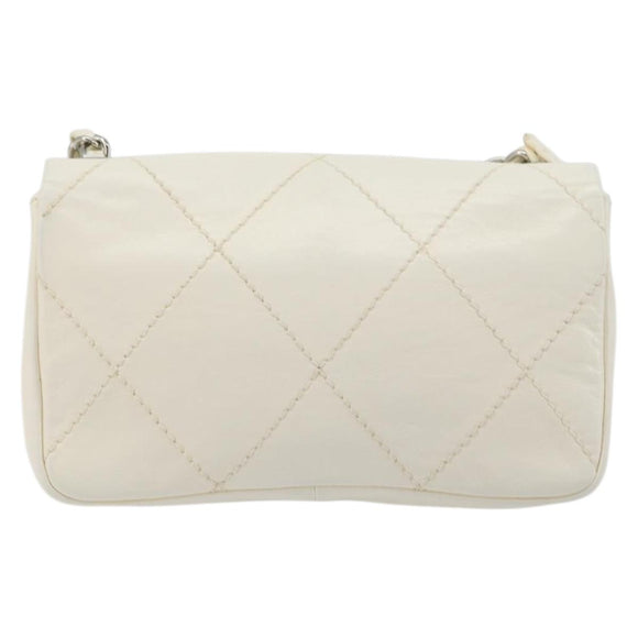 CHANEL Matelasse Chain Shoulder Bag Leather White Silver CC Auth 183793V