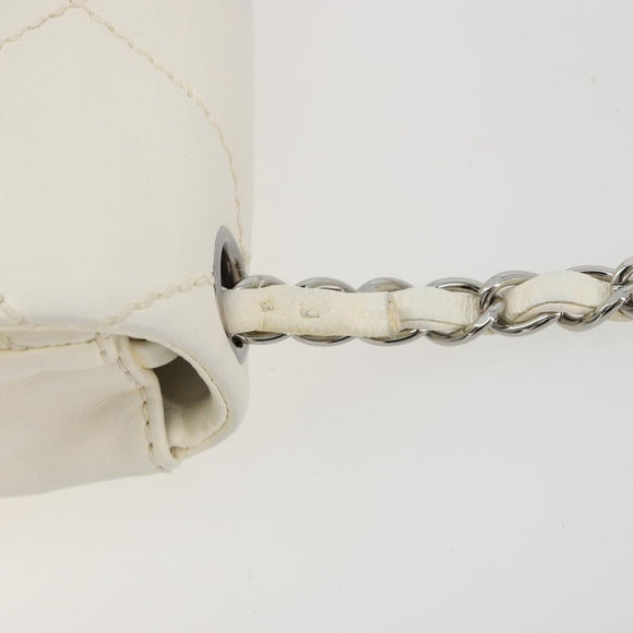 CHANEL Matelasse Chain Shoulder Bag Leather White Silver CC Auth 183793V