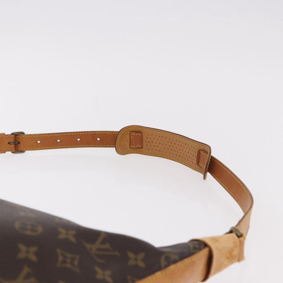 LOUIS VUITTON Monogram Vagader Shoulder Bag LV Auth 183827