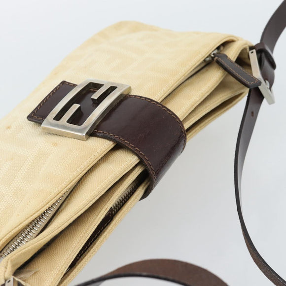 FENDI Zucca Canvas Mamma Baguette Schultertasche Beige Silber Auth 184155