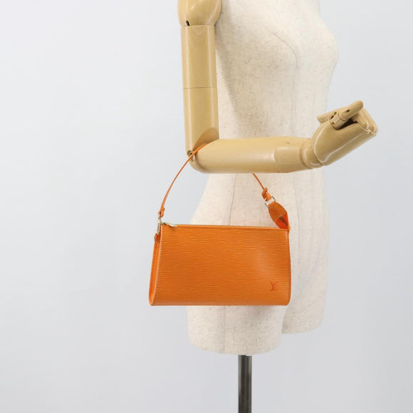LOUIS VUITTON Epi Pochette Accessoires Orange Mandarin M5294H LV Auth 184158SAV