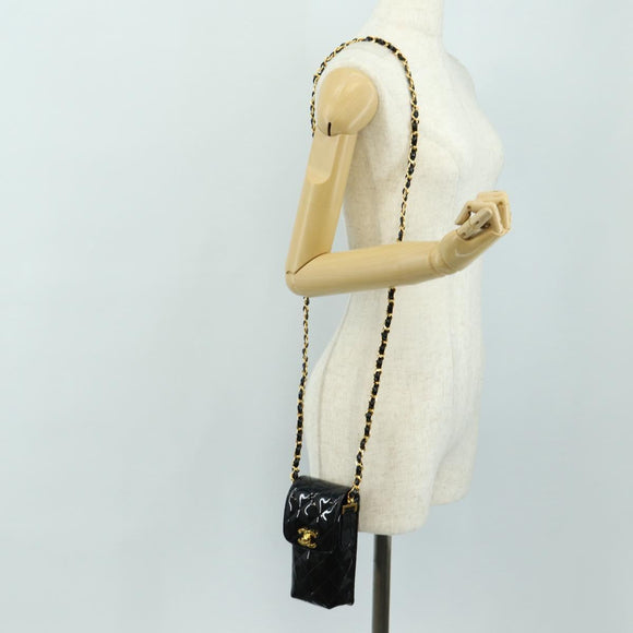 CHANEL Matelasse Chain Shoulder Bag Patent leather Black Gold CC Auth 184272V