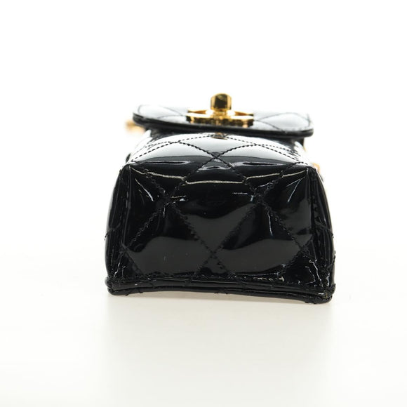 CHANEL Matelasse Chain Shoulder Bag Patent leather Black Gold CC Auth 184272V