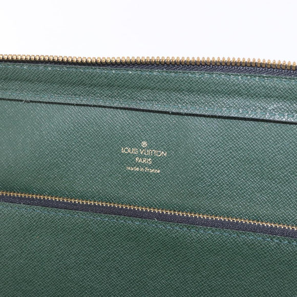 LOUIS VUITTON Taiga Baltic Briefcase Epicea M30064 LV Auth 184298