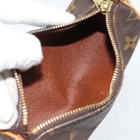 LOUIS VUITTON Monogram Papillon Täschchen LV Auth 184343