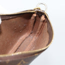 LOUIS VUITTON Monogram Mini Pochette Accessoires Beutel N41667 LV Auth 184348A-18