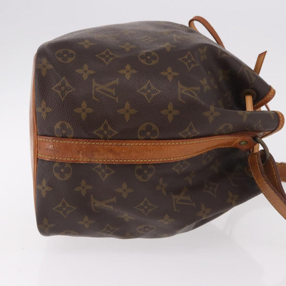 LOUIS VUITTON Monogram Petit Noe Shoulder Bag M42226 LV Auth 184376A