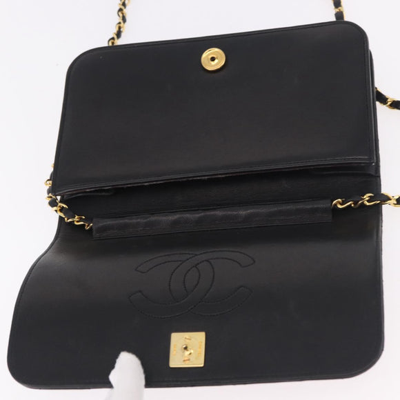 CHANEL Matelassé Ketting Schoudertas Lamsleer Zwart Goud CC Auth 184564