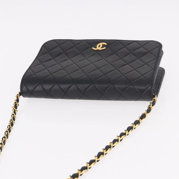 CHANEL Matelassé Ketting Schoudertas Lamsleer Zwart Goud CC Auth 184564