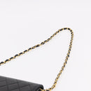 CHANEL Matelassé Ketting Schoudertas Lamsleer Zwart Goud CC Auth 184564-13