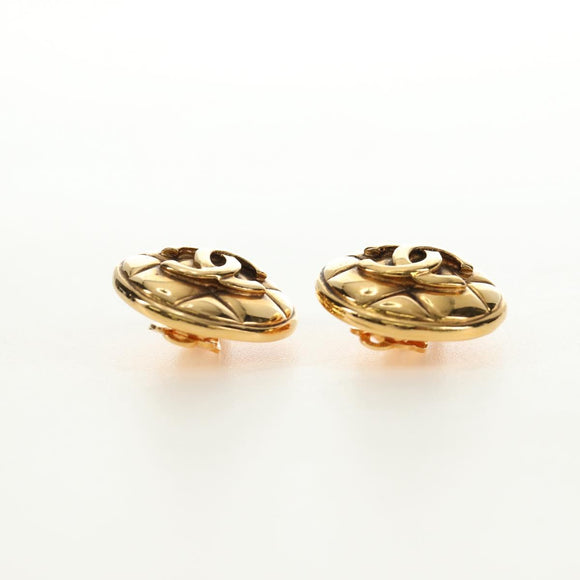CHANEL Earring metal Gold Tone CC Auth 184597V