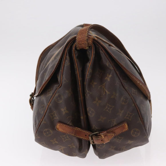 LOUIS VUITTON Monogram Saumur 35 Shoulder Bag M42254 LV Auth 184676