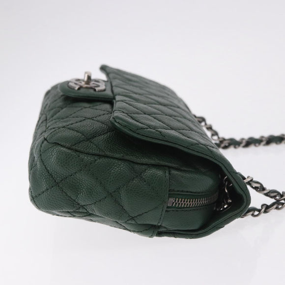 CHANEL Chain Matelasse 25 Shoulder Bag Caviar Skin Green CC Auth 184818SAV