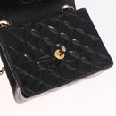 CHANEL Mini Matelasse 17 Chain Bag Patent leather Black Gold CC Auth 184825V-17