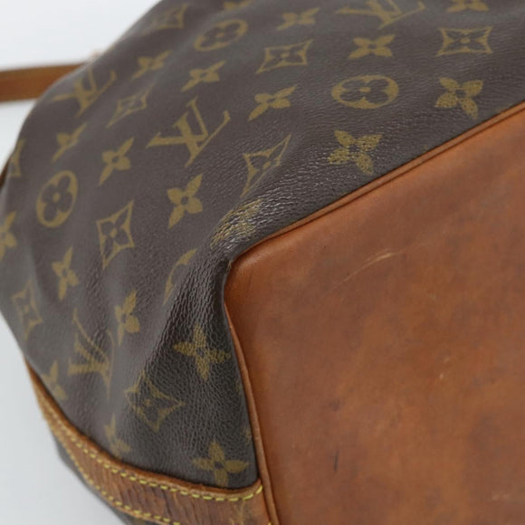 LOUIS VUITTON Monogram Petit Noe Shoulder Bag M42226 LV Auth 184951