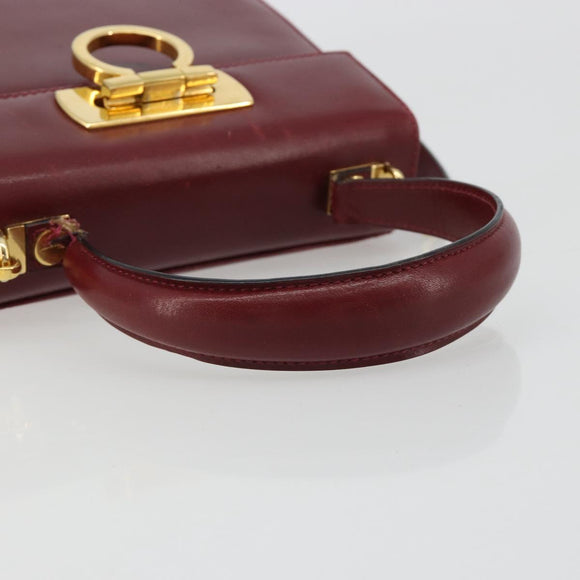 Salvatore Ferragamo Gancini Hand Bag Leather 2way Red Gold Auth 185011