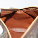 LOUIS VUITTON Monogram Papillon 26 Handtas M51386 LV Auth 185082-19