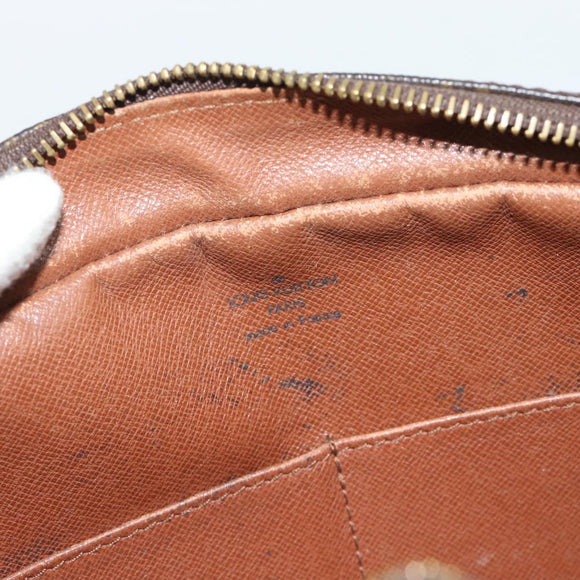 LOUIS VUITTON Monogram Compiegne 28 Clutch Bag M51845 LV Auth 185083
