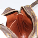 LOUIS VUITTON Monogram Danube Umhängetasche M45266 LV Auth 185113-19