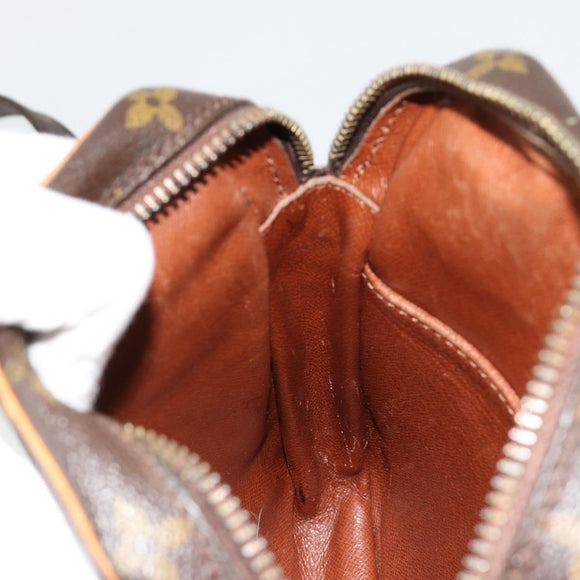 LOUIS VUITTON Monogram Danube Umhängetasche M45266 LV Auth 185113
