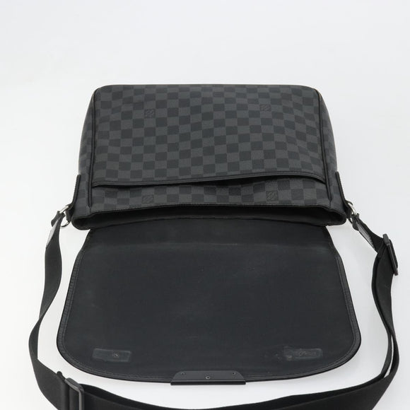 LOUIS VUITTON Damier Graphite Daniel MM Shoulder Bag N58029 LV Auth 185180