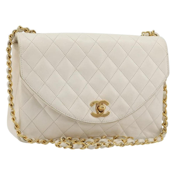 CHANEL Matelasse Chain Shoulder Bag Leather White Gold CC Auth 185193A